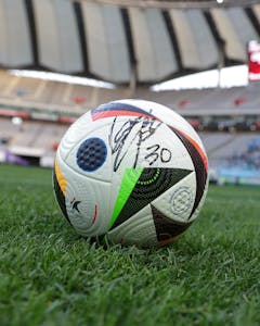 Match Scored Ball `70 - Yong-hui Park 박용희