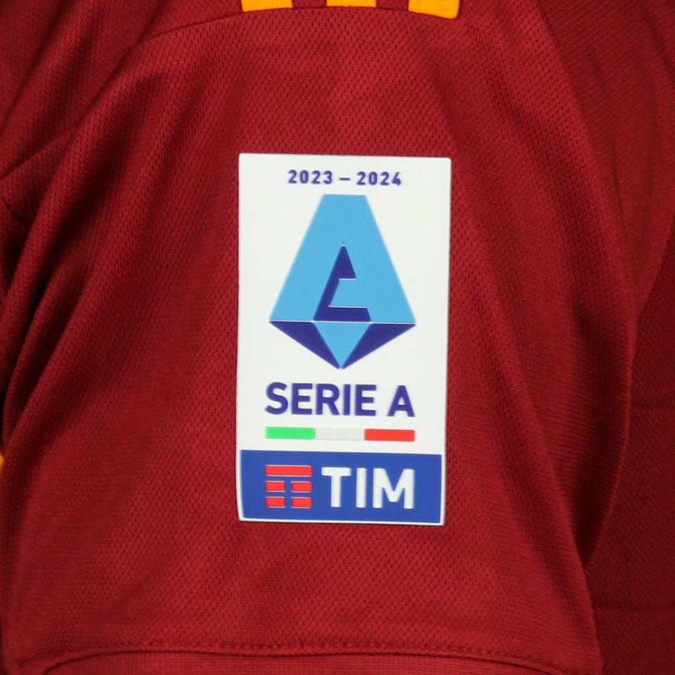 Dean Donny Huijsen AS Roma camisa.
