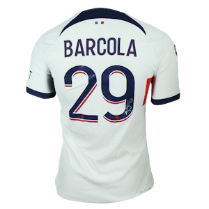 Paris Saint-Germain 팀의 Bradley Barcola 셔츠