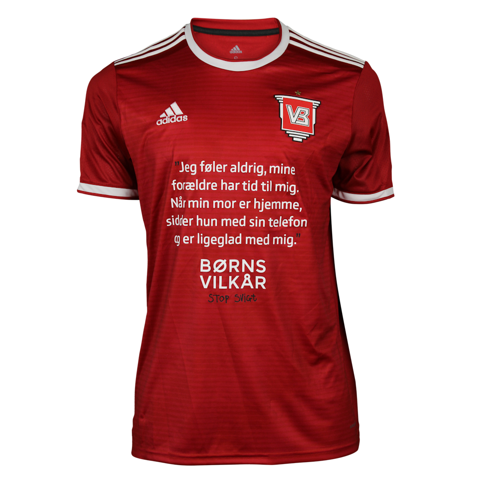 Oliver Nielsen Vejle Boldklub shirt