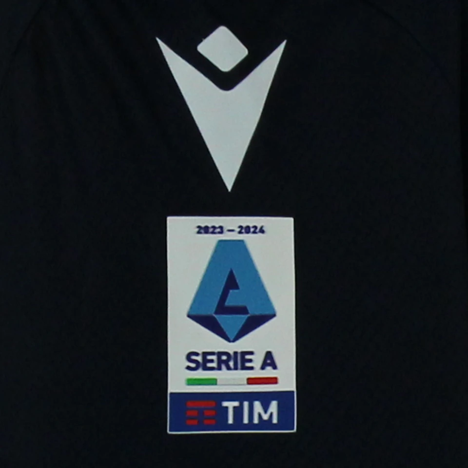 来自Bologna Fc 1909的Riccardo Calafiori球衣