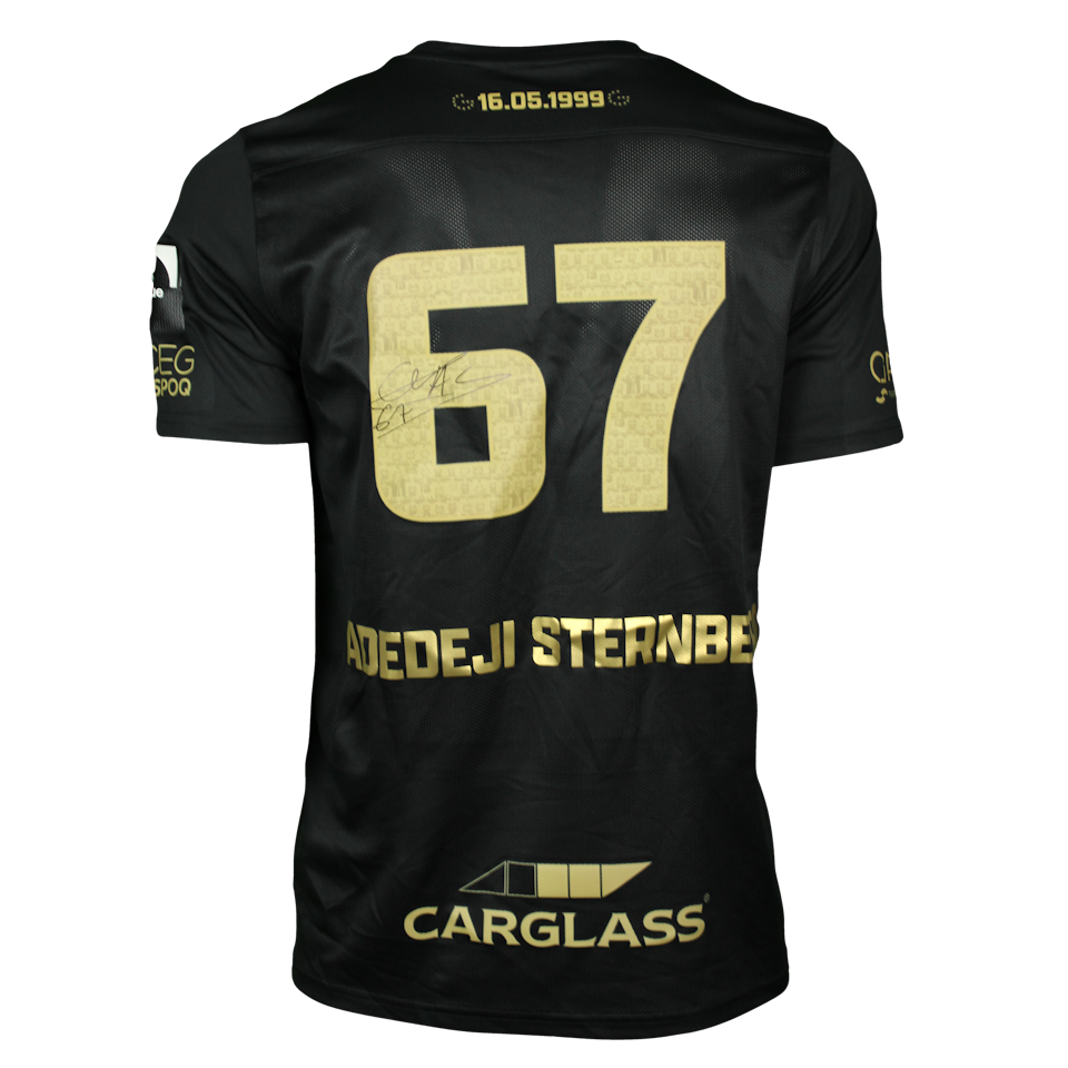 Noah Adedeji-Sternberg KRC Genk shirt