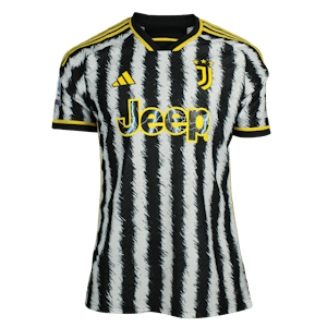 Kenan Yıldız Juventus FC forması