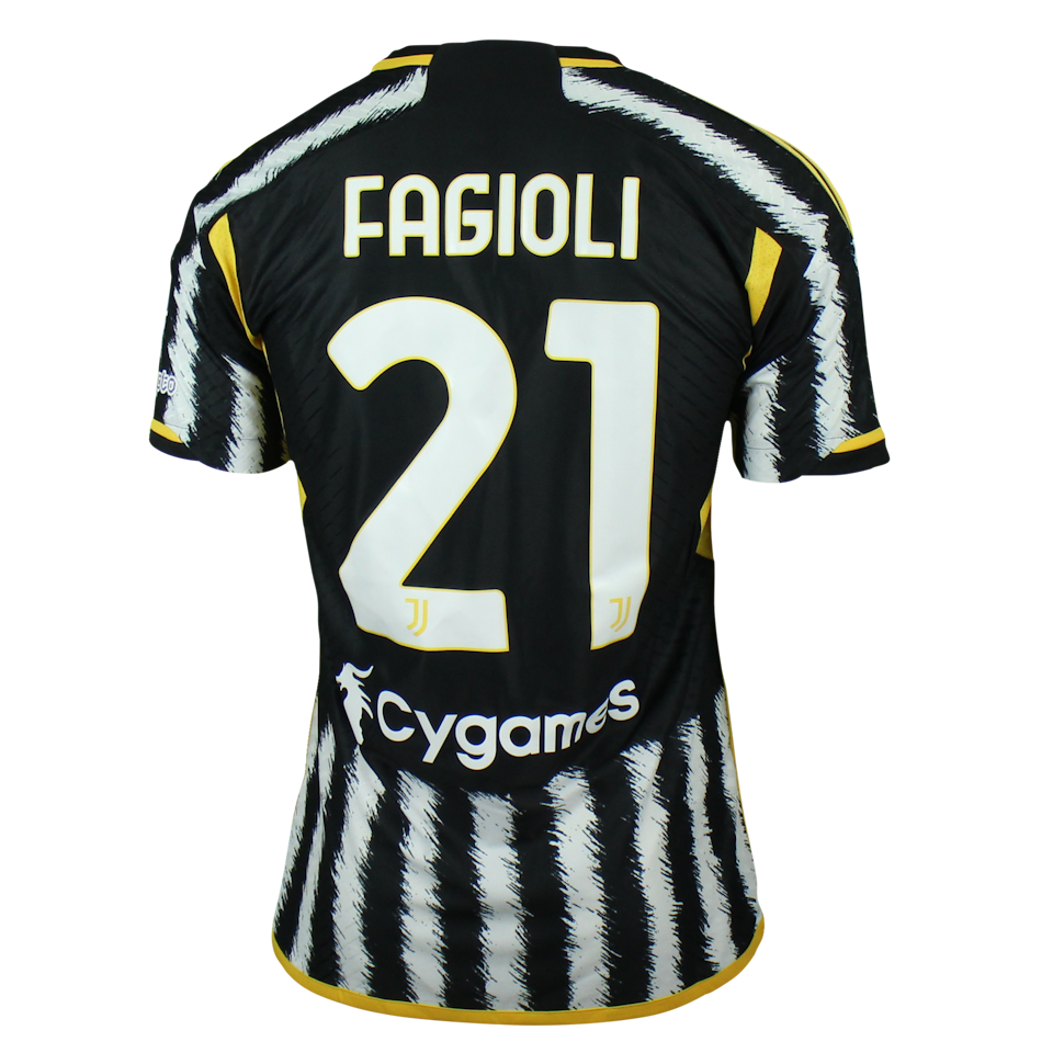 Nicolò Fagioli Juventus FC shirt