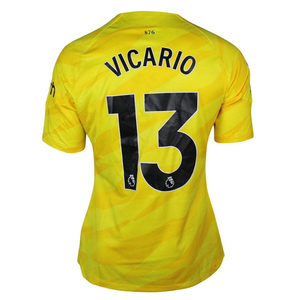 Tottenham Hotspur 팀의 Guglielmo Vicario 셔츠