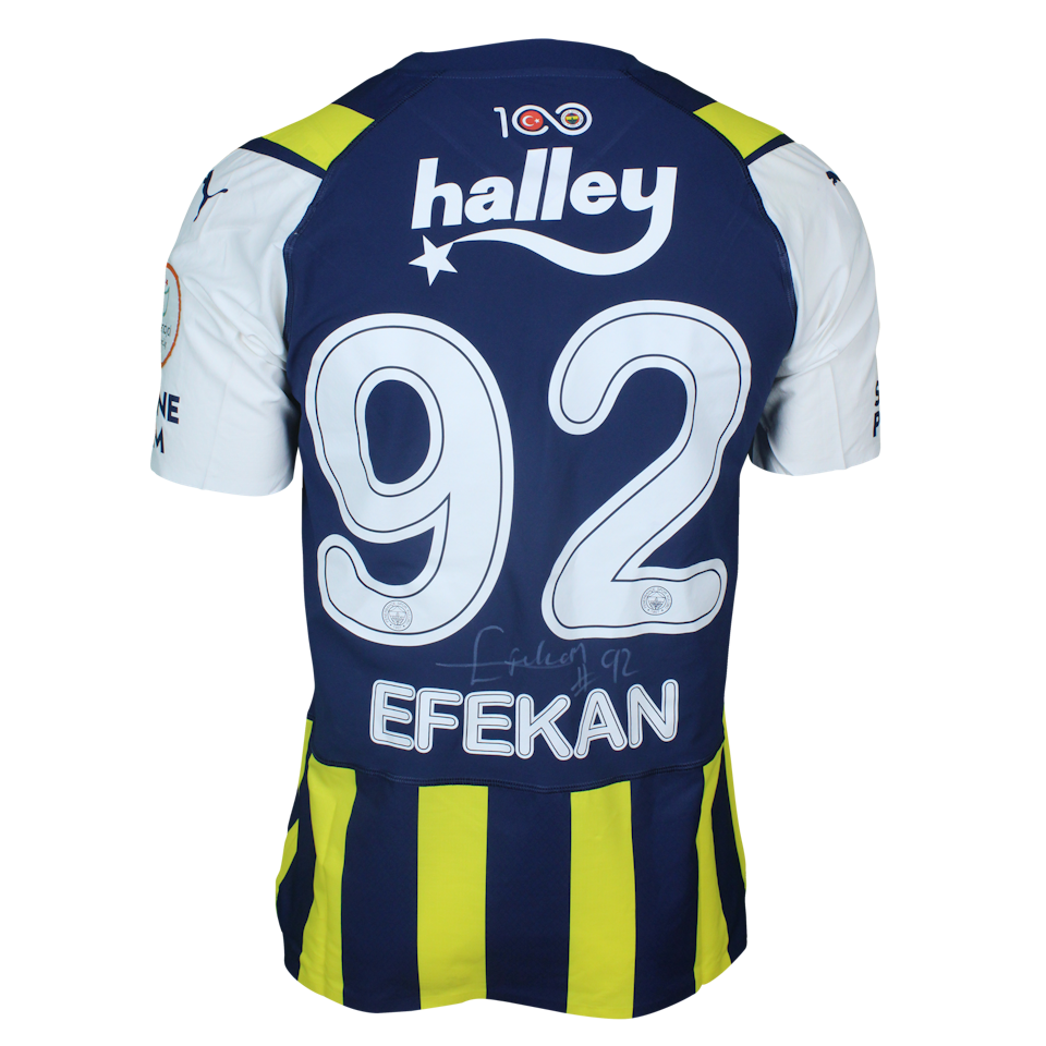 Efekan Karayazı