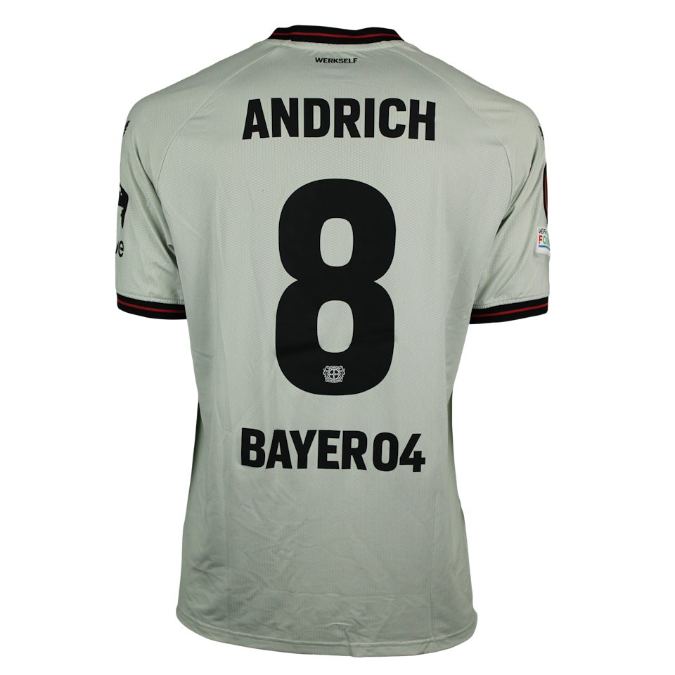 Robert Andrich Bayer Leverkusen shirt