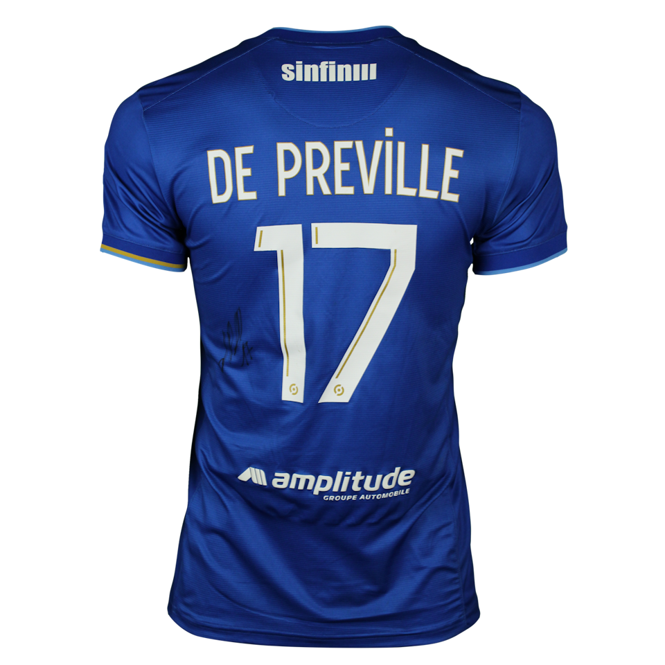 Nicolas de Roussel de Préville ESTAC Troyes shirt