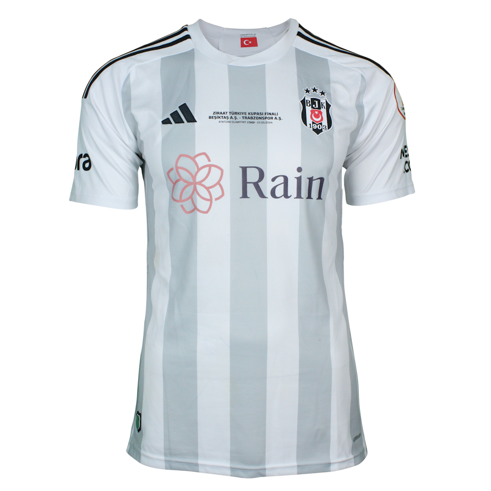 Necip Uysal Beşiktaş JK shirt