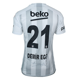 Demir Ege Tıknaz Beşiktaş JK forması