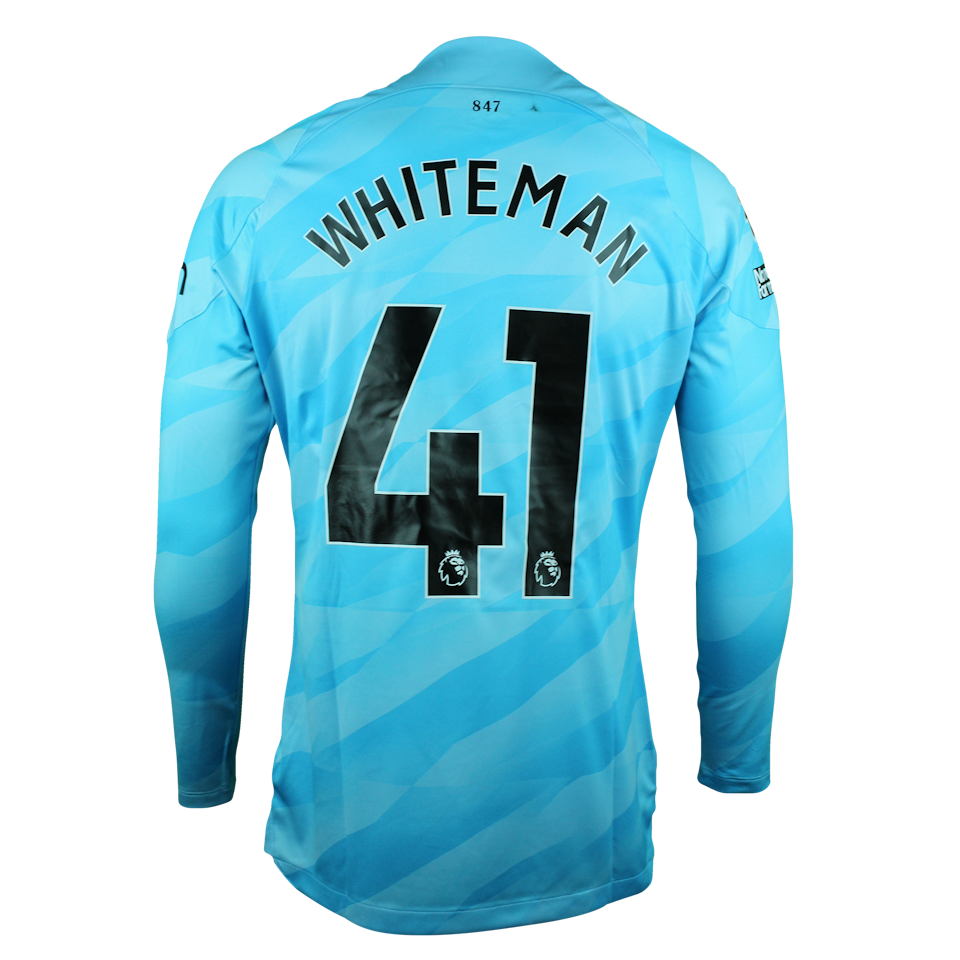 Alfie Whiteman Tottenham Hotspur shirt