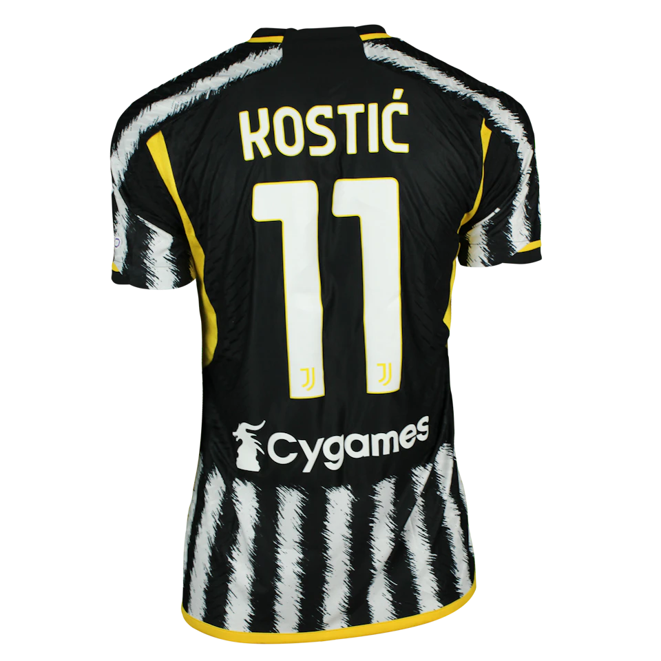 来自Juventus FC的Filip Kostić球衣