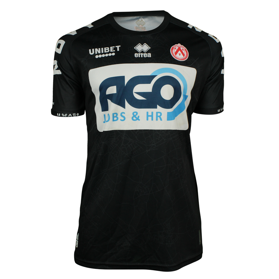 Lucas Pirard KV Kortrijk shirt