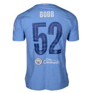 Oscar Bobb Manchester City shirt