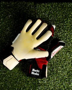 Moritz Nicolas Gloves