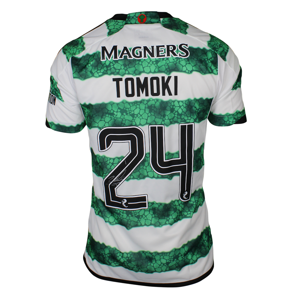 Tomoki Iwata Celtic shirt