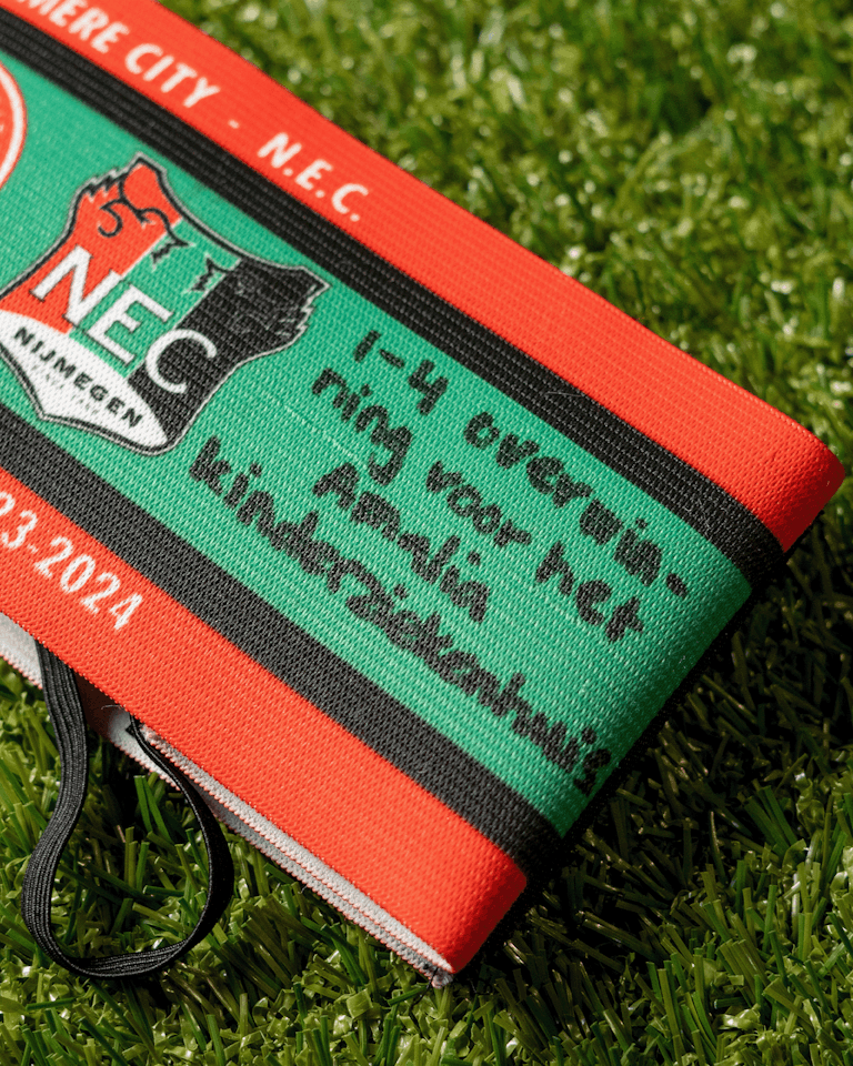 Dirk Proper | Captains Armband vs Almere City