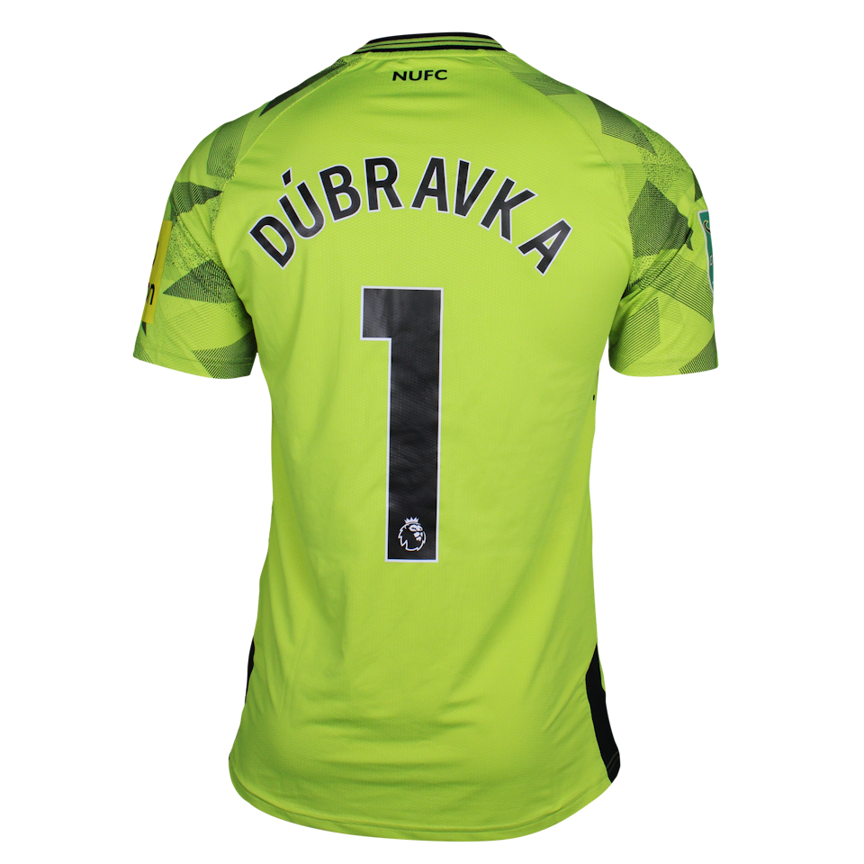 Martin Dubravka Shirt and Shorts | Carabao Cup