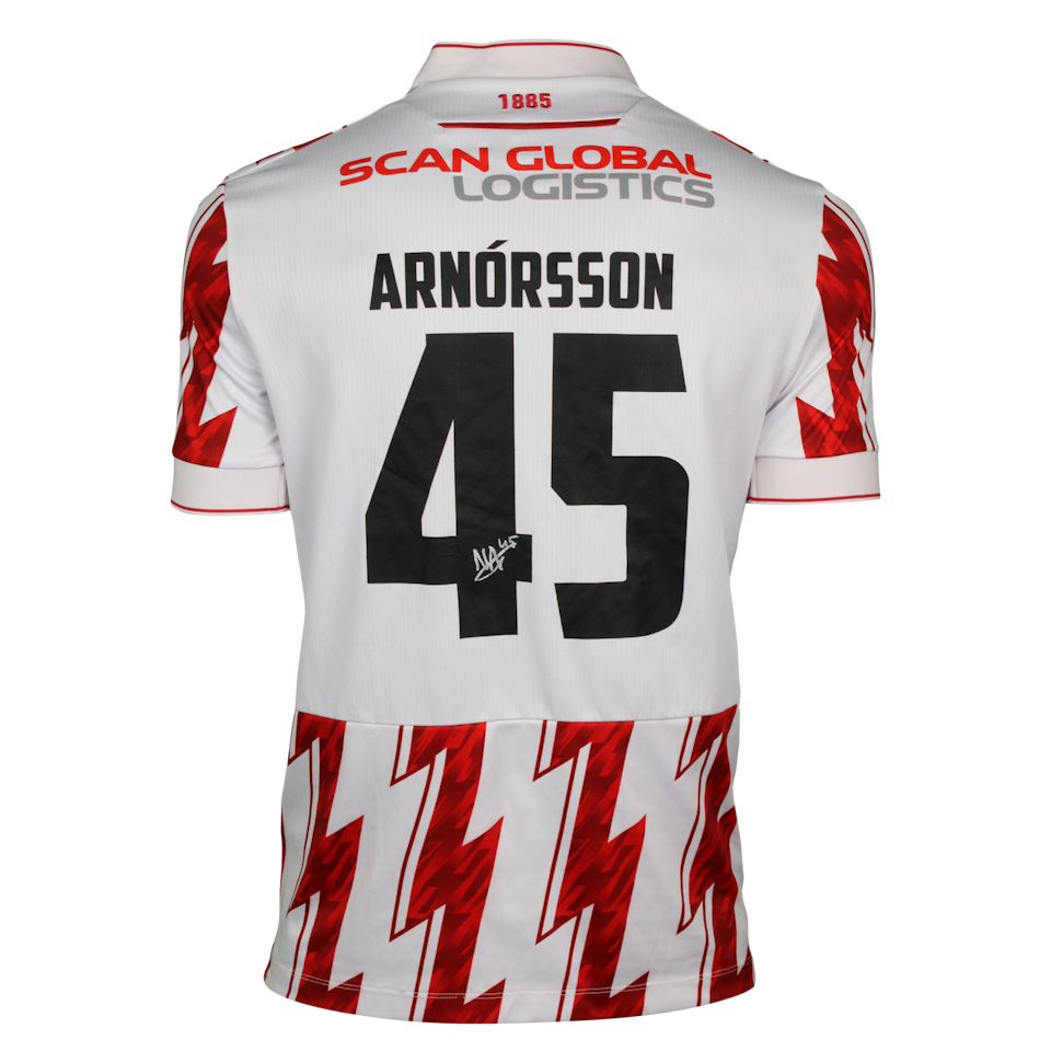 Nóel Atli Arnórsson AaB shirt