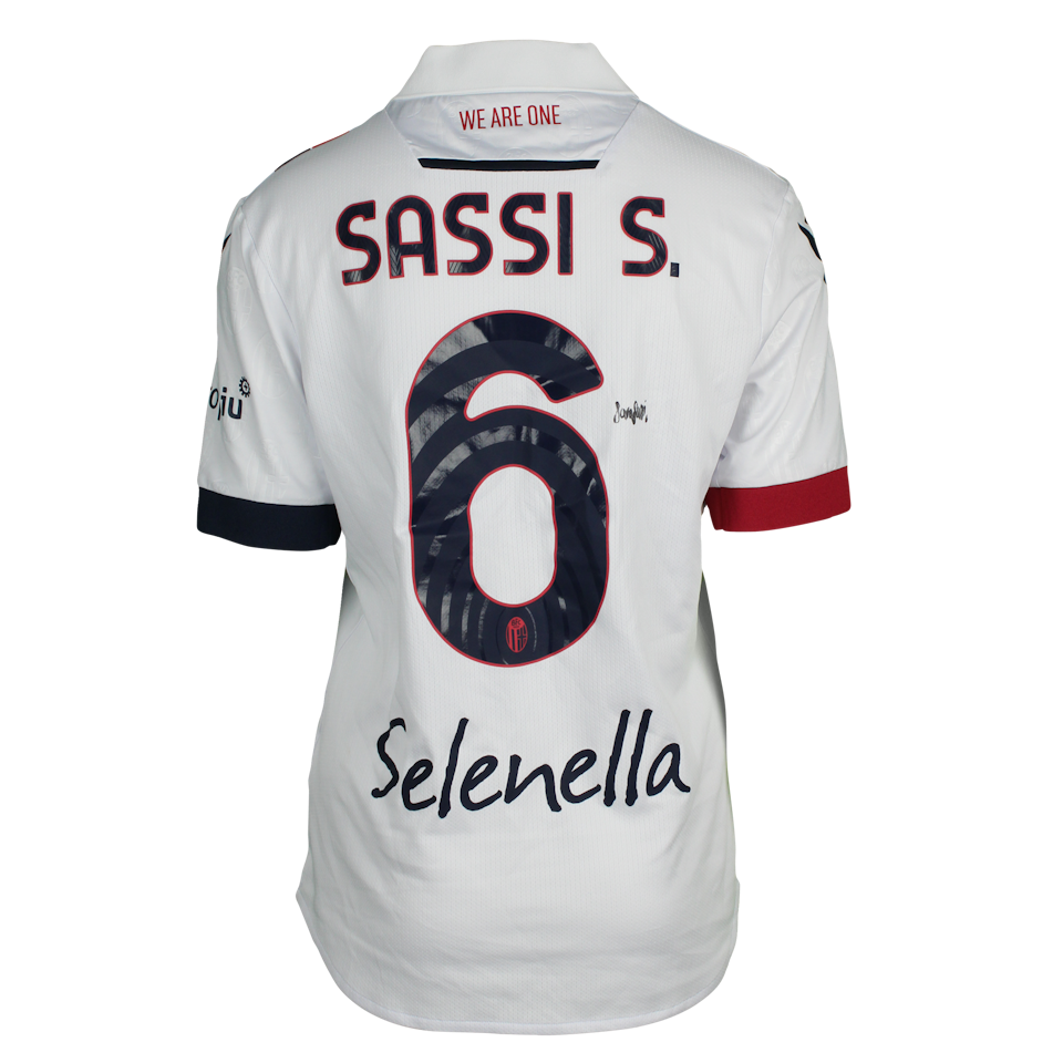 Lucía Sassí Bologna W jersey
